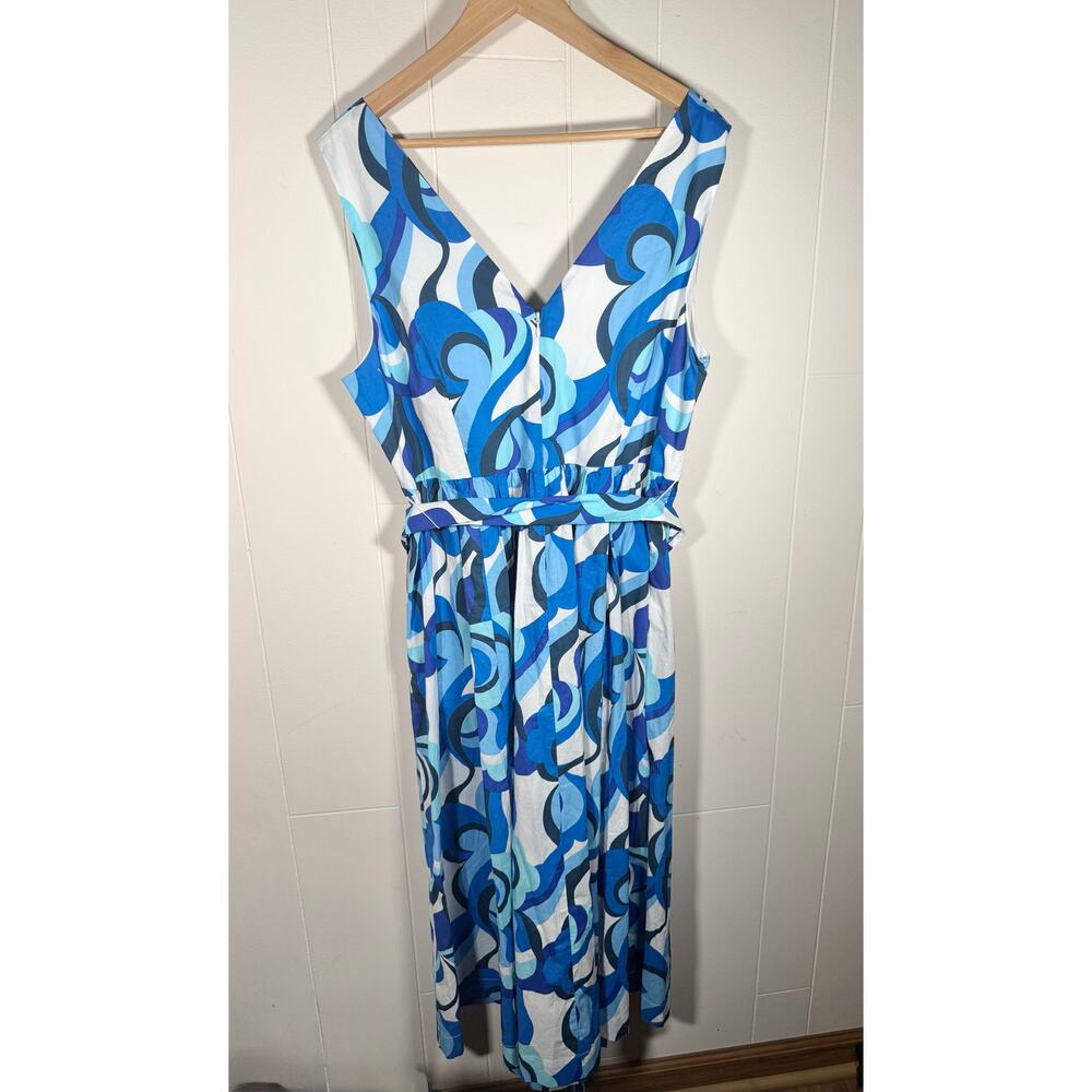 Boden Blue Abstract V-Neck Belted Midi Dress Fit & Flare‎ Sleeveless Size 14R - Picture 8 of 12